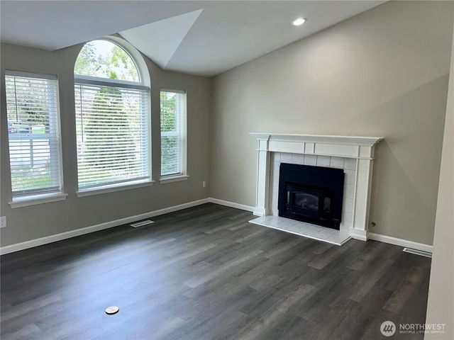 28016 231st Place SE, Maple Valley, WA 98038