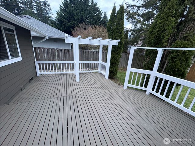 28016 231st Place SE, Maple Valley, WA 98038