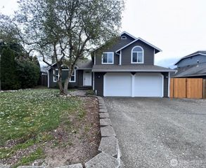 28016 231st Place SE, Maple Valley, WA 98038
