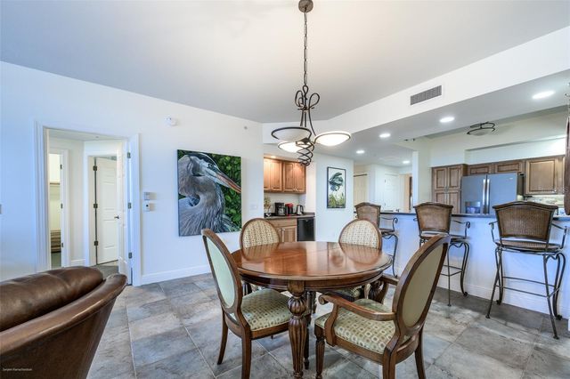 3313 SUNSET KEY CIRCLE 104, Punta Gorda, FL 33955