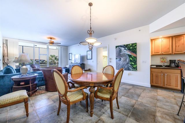 3313 SUNSET KEY CIRCLE 104, Punta Gorda, FL 33955