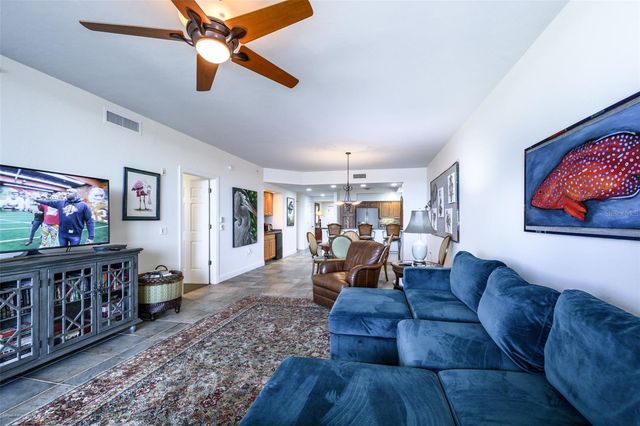3313 SUNSET KEY CIRCLE 104, Punta Gorda, FL 33955