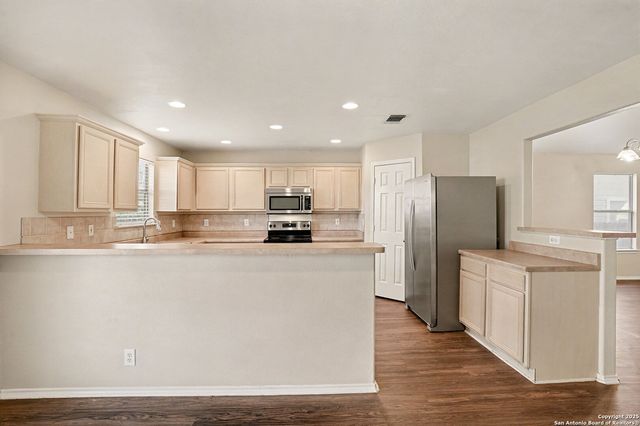 4124 Wensledale, Schertz, TX 78108