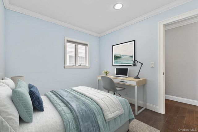 43 Clifford Place 43, Harrison, NY 10528