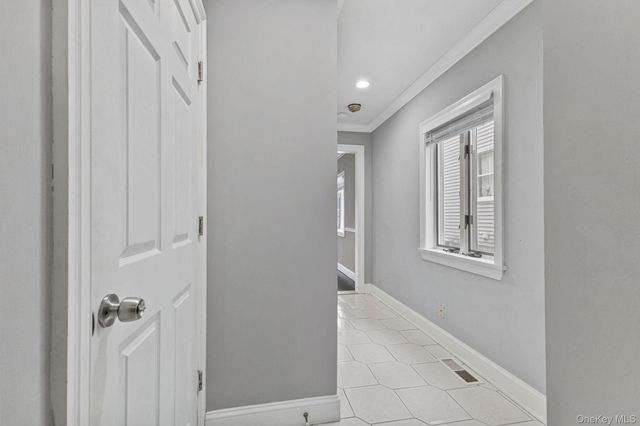 43 Clifford Place 43, Harrison, NY 10528