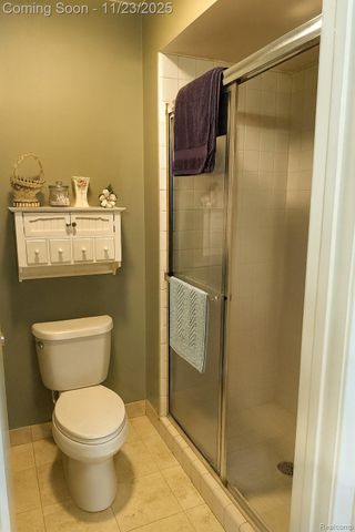 7533 Danbury Drive, West Bloomfield Charter Township, MI 48322