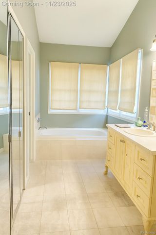 7533 Danbury Drive, West Bloomfield Charter Township, MI 48322