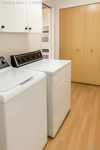 7533 Danbury Drive, West Bloomfield Charter Township, MI 48322