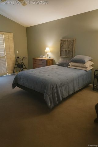 7533 Danbury Drive, West Bloomfield Charter Township, MI 48322