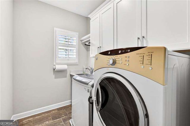 309 N Rampart Street, Canton, GA 30114