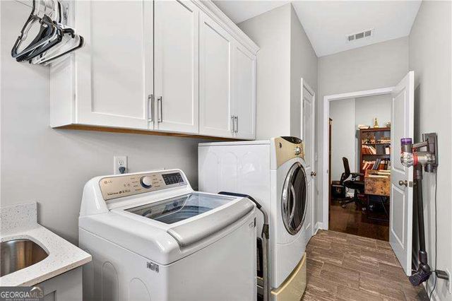 309 N Rampart Street, Canton, GA 30114