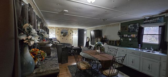 94 Sunset Circle, Campton, NH 03223