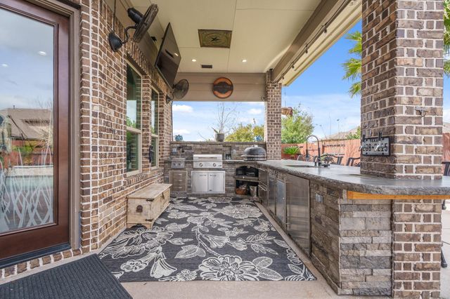 2703 La Spezia Lane, League City, TX 77573