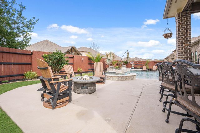2703 La Spezia Lane, League City, TX 77573