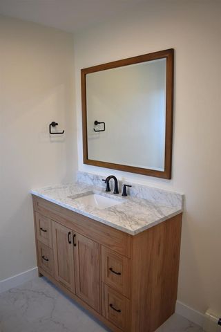 1915 N 53rd St, Superior, WI 54880