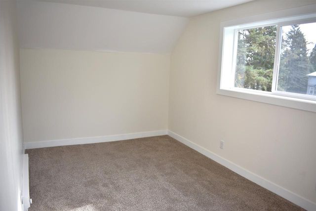 1915 N 53rd St, Superior, WI 54880