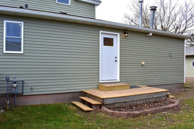 1915 N 53rd St, Superior, WI 54880