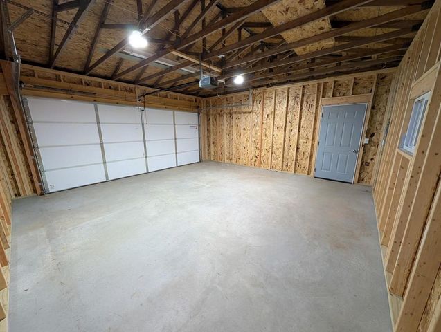 1915 N 53rd St, Superior, WI 54880