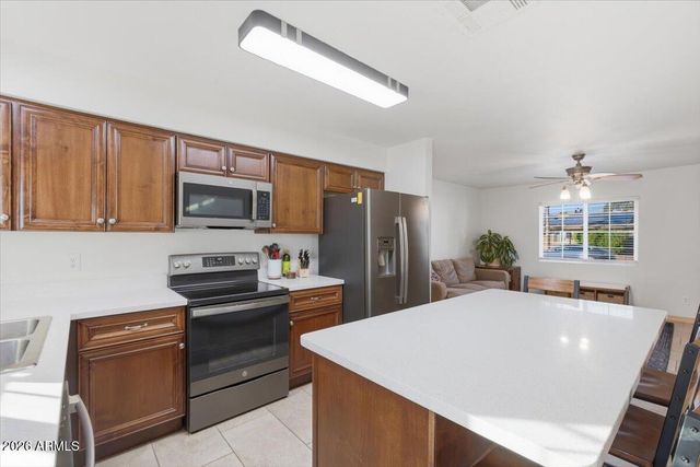 2507 E LIBBY Street, Phoenix, AZ 85032