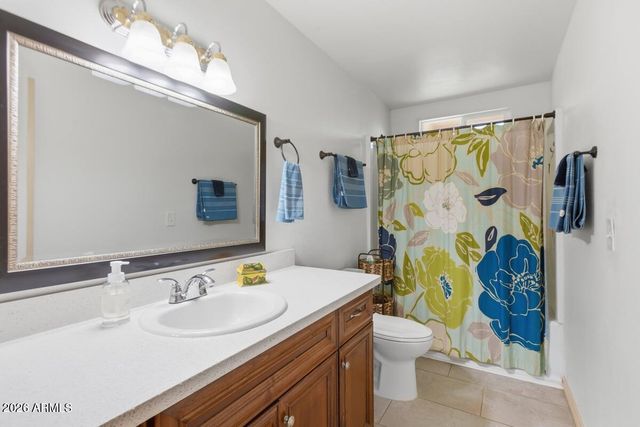 2507 E LIBBY Street, Phoenix, AZ 85032