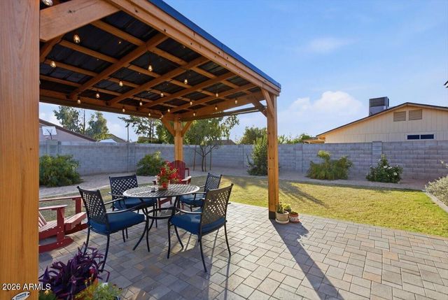 2507 E LIBBY Street, Phoenix, AZ 85032