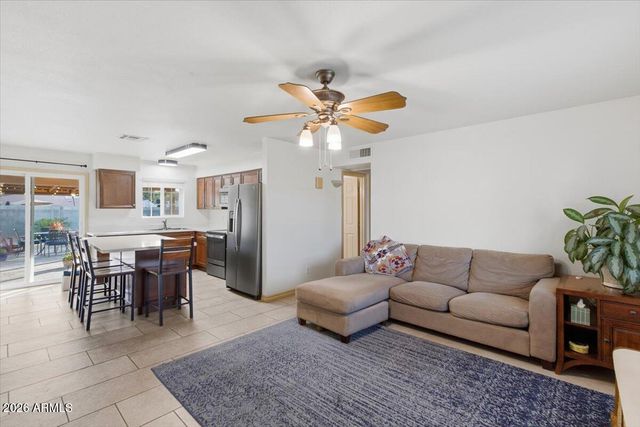 2507 E LIBBY Street, Phoenix, AZ 85032