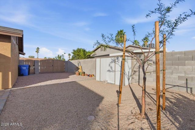 2507 E LIBBY Street, Phoenix, AZ 85032