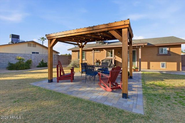 2507 E LIBBY Street, Phoenix, AZ 85032