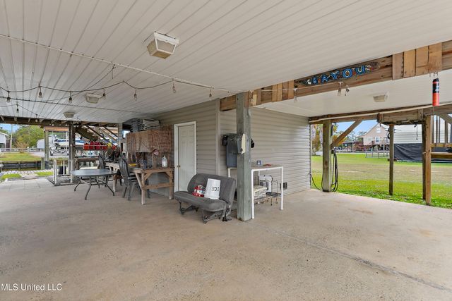10052 New Mexico Street, Bay Saint Louis, MS 39520