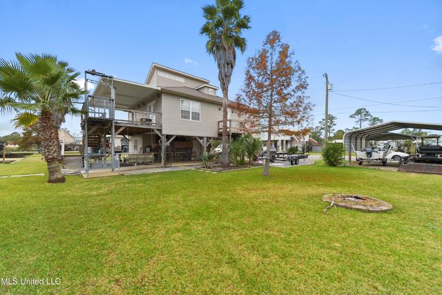 10052 New Mexico Street, Bay Saint Louis, MS 39520