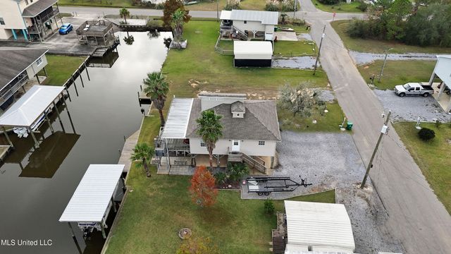 10052 New Mexico Street, Bay Saint Louis, MS 39520