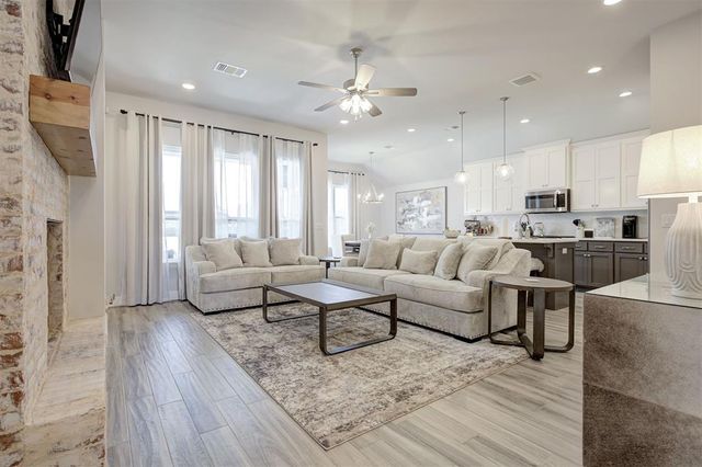3727 Hardy Drive, Norman, OK 73069