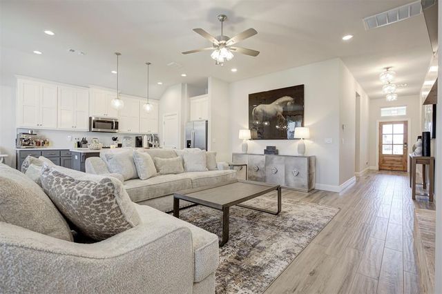 3727 Hardy Drive, Norman, OK 73069