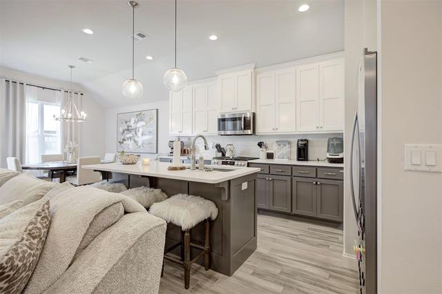 3727 Hardy Drive, Norman, OK 73069