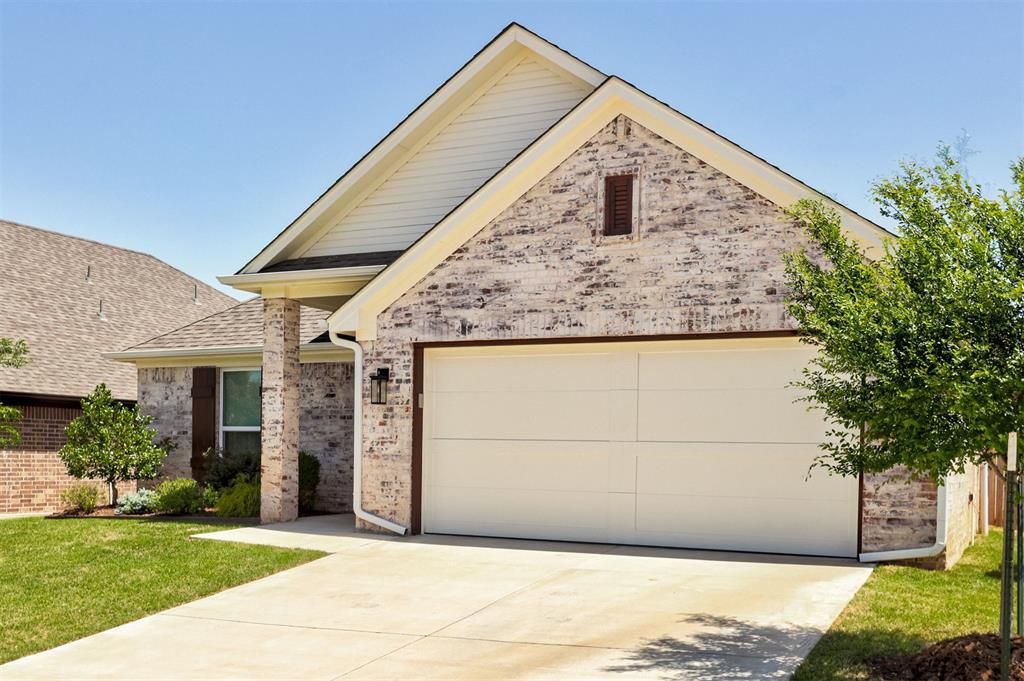 3727 Hardy Drive, Norman, OK 73069