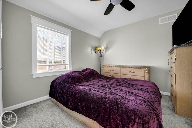 22816 Shakespeare Street, Eastpointe, MI 48021