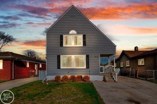 22816 Shakespeare Street, Eastpointe, MI 48021