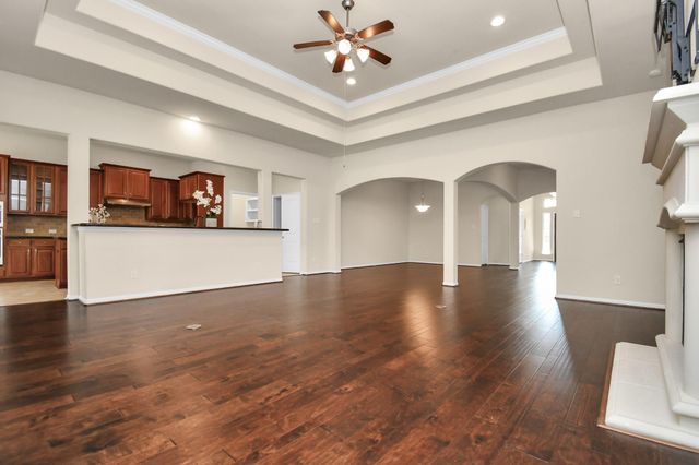 1122 Boxwood Place, Friendswood, TX 77546