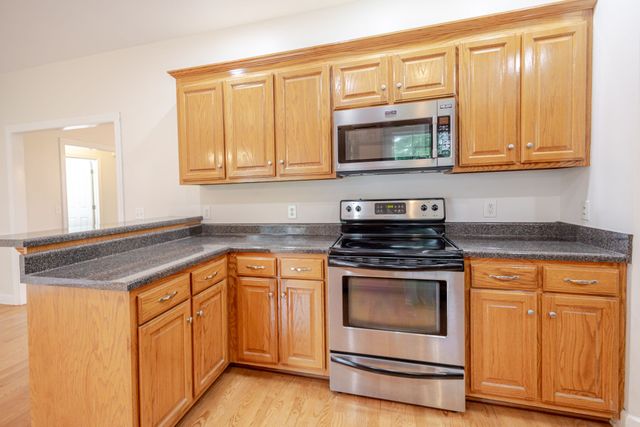 104 Redbud Dr, Shelbyville, TN 37160