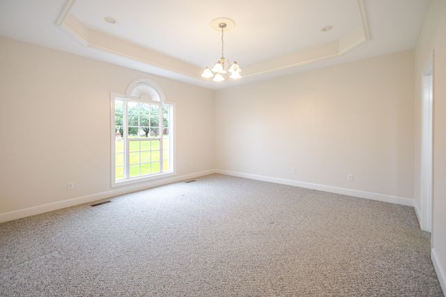 104 Redbud Dr, Shelbyville, TN 37160