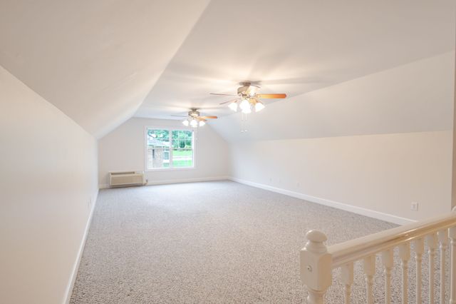 104 Redbud Dr, Shelbyville, TN 37160