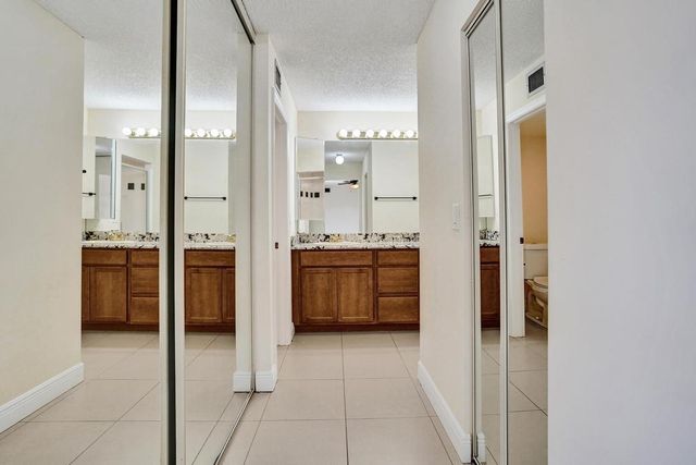 973 Springdale Circle 97-C, Palm Springs, FL 33461