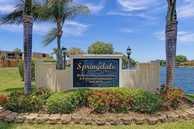 973 Springdale Circle 97-C, Palm Springs, FL 33461