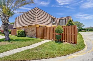 973 Springdale Circle 97-C, Palm Springs, FL 33461