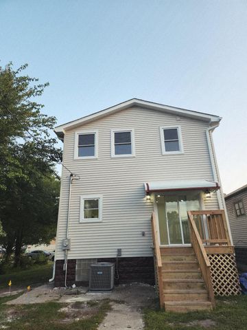 1021 Moss Street, Hammond, IN 46320