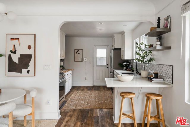 607 W 111th Place, Los Angeles, CA 90044