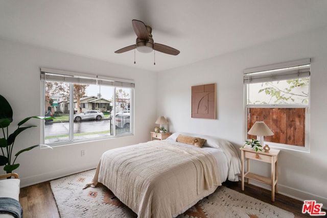 607 W 111th Place, Los Angeles, CA 90044