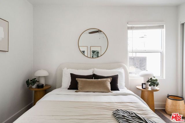 607 W 111th Place, Los Angeles, CA 90044