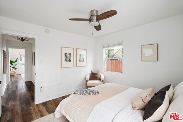 607 W 111th Place, Los Angeles, CA 90044