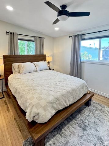 1697 E BUNKERHILL RD, Holladay, UT 84117